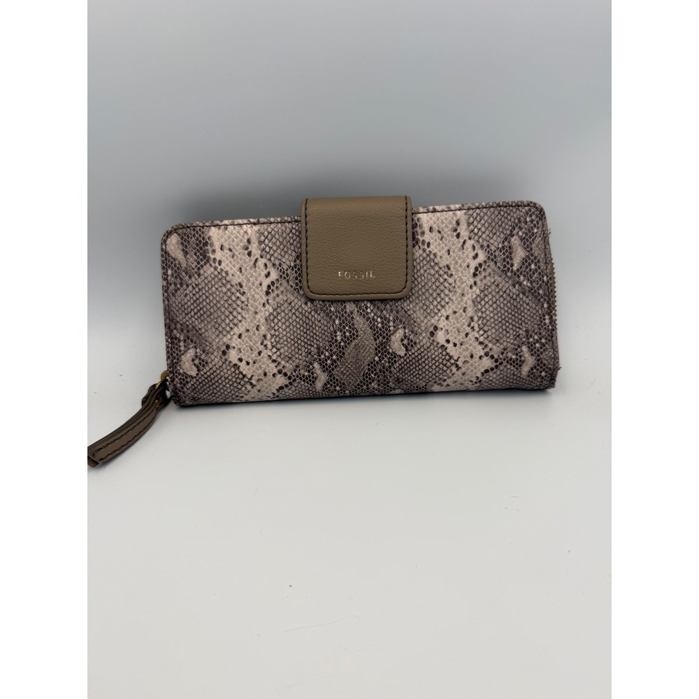 Fossil Madison Clutch Wallet Snap Close Zip Around Snakeskin Print‎ Neutral